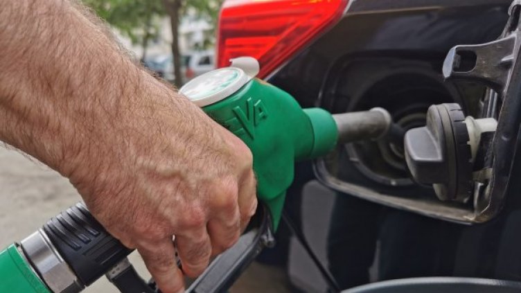 Ново 20: Отстъпката на литър гориво ще е срещу талона на колата