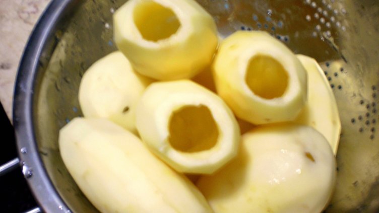 Пълнени картофи