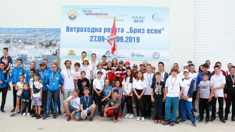 „Черно море – Бриз” проведе регата в ремонтирана база