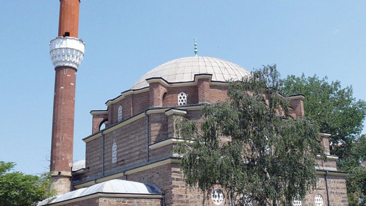 Ответна реакция: "Света София" – джамия, а "Баня Баши" – музей!