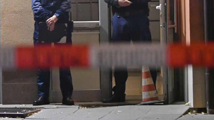 Задържаха крадла на козметика във Варна