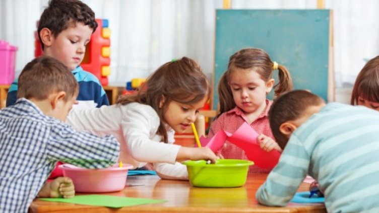 С промени в социалното законодателство признаха двойките без брак за семейства