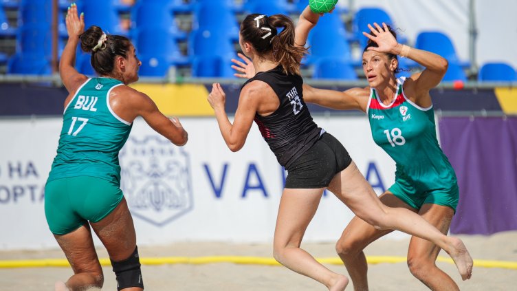 И двата ни отбора взеха квоти за Европейското по плажен хандбал