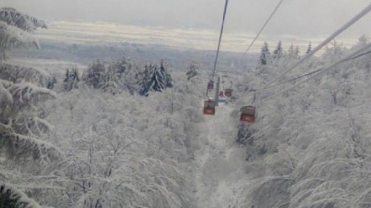 8-годишно момиче падна от лифта в Пампорово