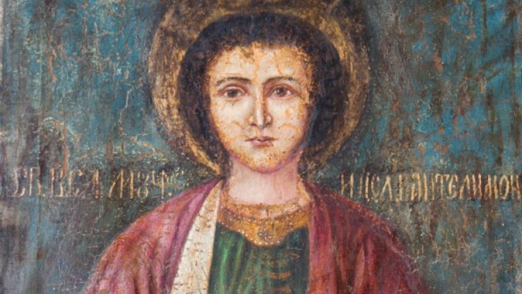 Църквата почита Свети Пантелеймон