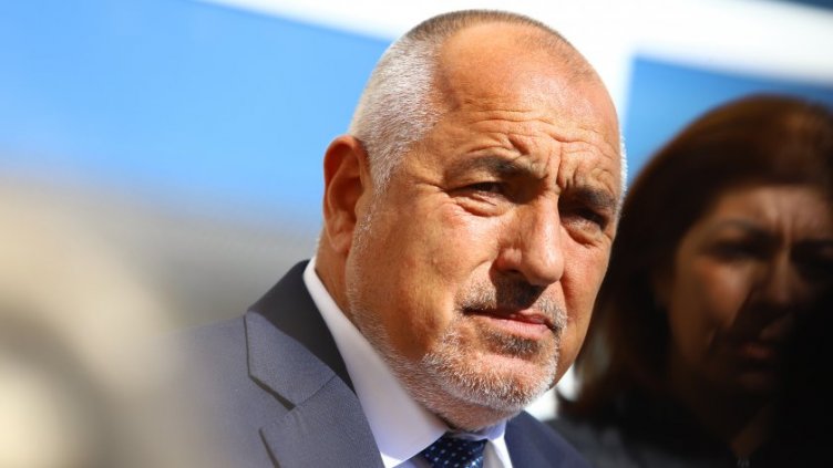 ГЕРБ внася законопроект за сваляне на цената на бензина с 1 лв.