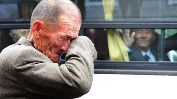 Братя-корейци, видели се след 60 г.: Нямахме какво да си кажем, разплакахме се!