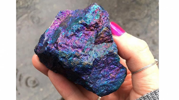 Какъв кристал трябва да притежавате според зодията