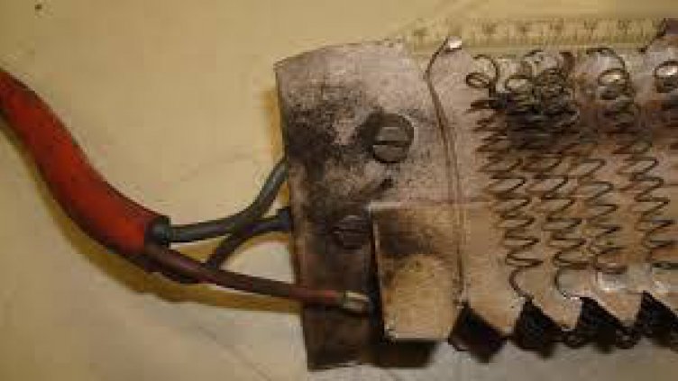 Печка на реотани подпали апартамент във Варна