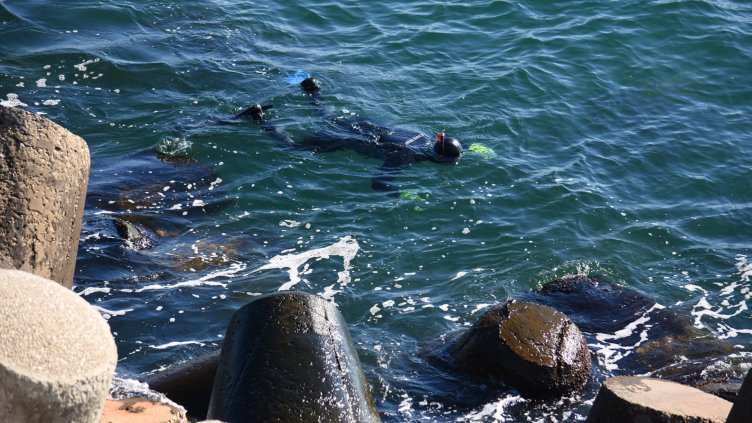 Водолаз пострада при спасителната операция за изчезналите в морето деца