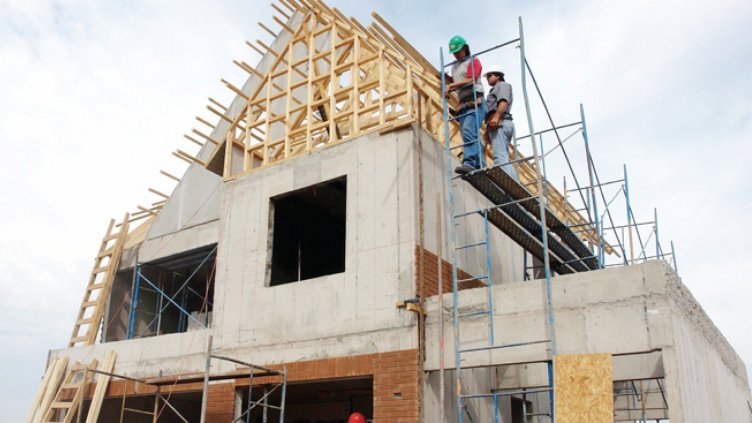 България остава сред държавите в ЕС с най-силен спад на строителството