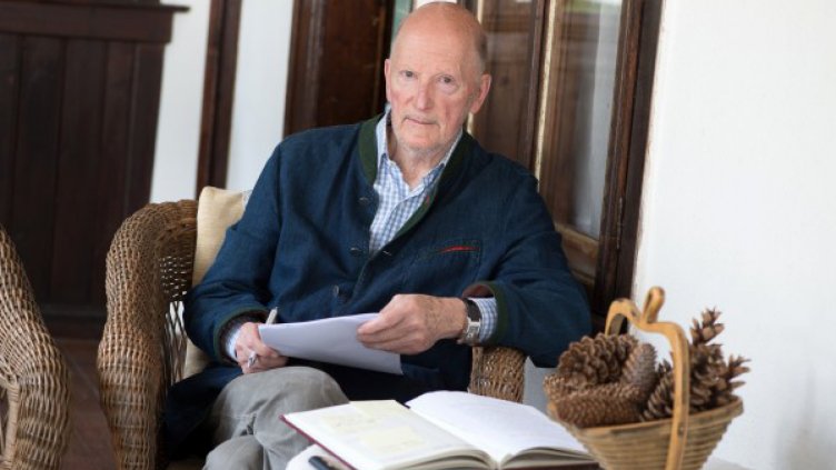 Симеон Втори: 55 г. съм живял без имоти! Заслужавам ли да ме заставят да напусна?