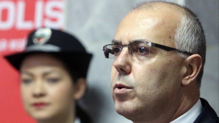 МВР се стопи с 10 000 души за пет години, отчете Вучков