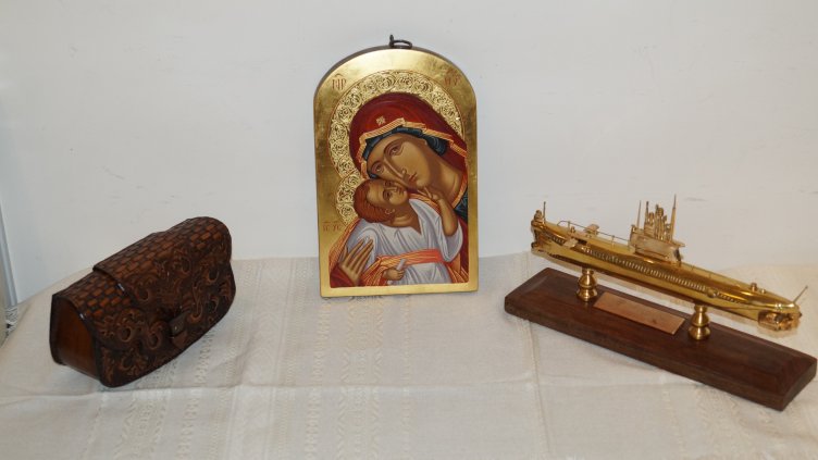 Икона на Богородица победи в 20-тия конкурс "Сувенири" към Панаира на занаятите