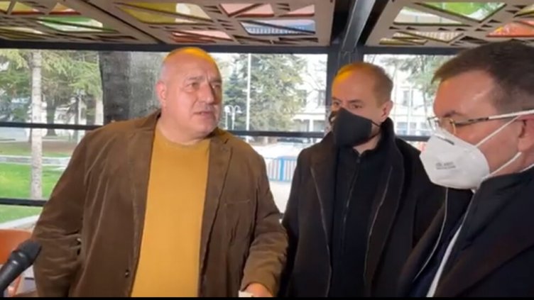 Борисов: Поръчахме от ваксината на AstraZeneca, защото бяха първи в изпитванията