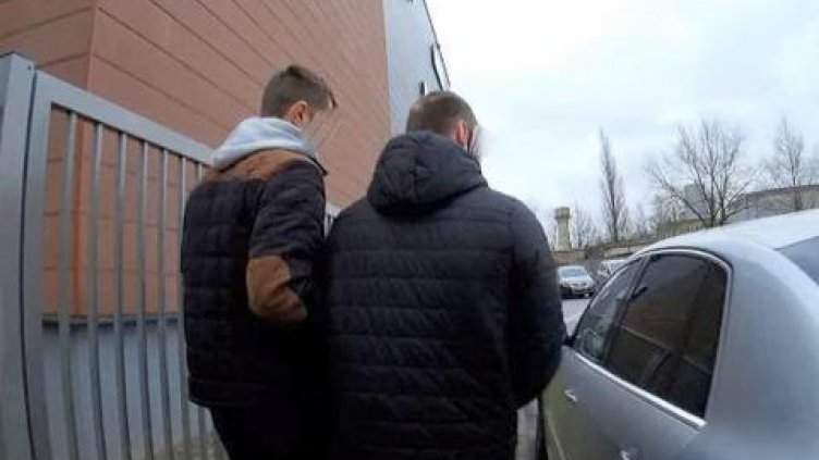 27-годишен мъж се яви на разпит пиян с крадена кола