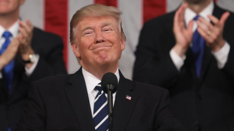 Русия изригна срещу "параноичните глупости" за намеса в подкрепа на Тръмп