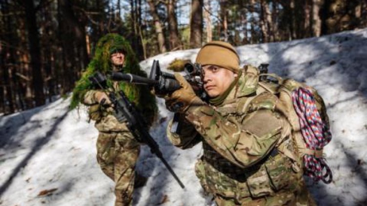 Лейтенант разстреля руски военни