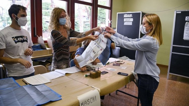 В Рим гласуват за кмет