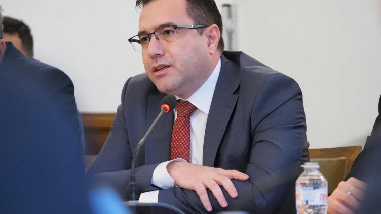 Шефът на КЕВР от Варна: Либерализацията на пазара на електроенергия за битовите потребители се отлага за неопределено време