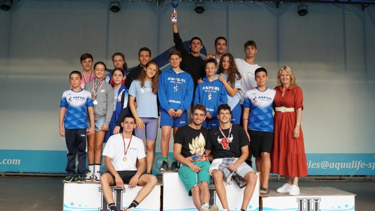 30 медала спечелиха плувците от "Астери" на международен турнир
