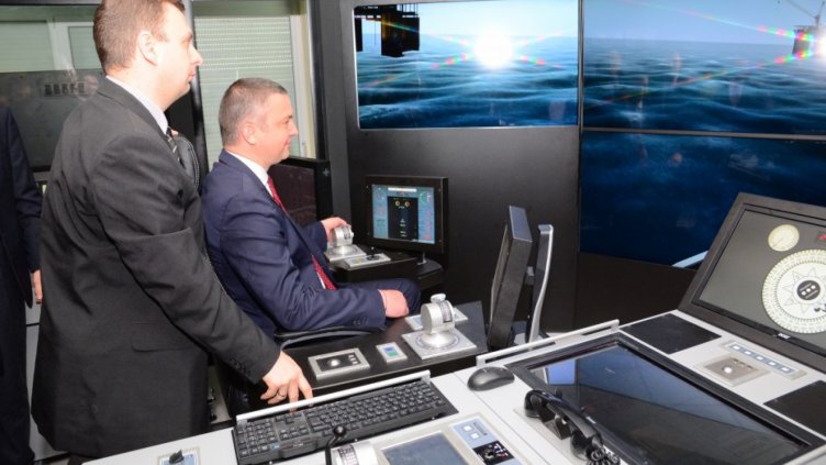 Кметът откри нов модул към морския тренажор в Техническия