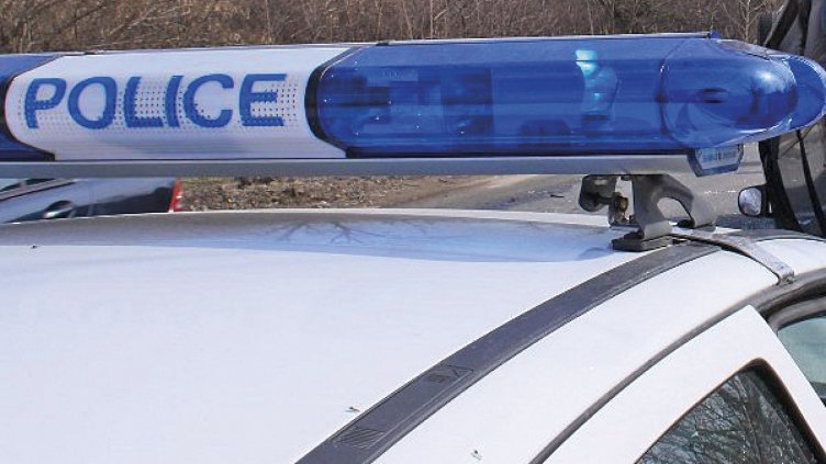 Двама в болница след бой на ромски фамилии в село Камен