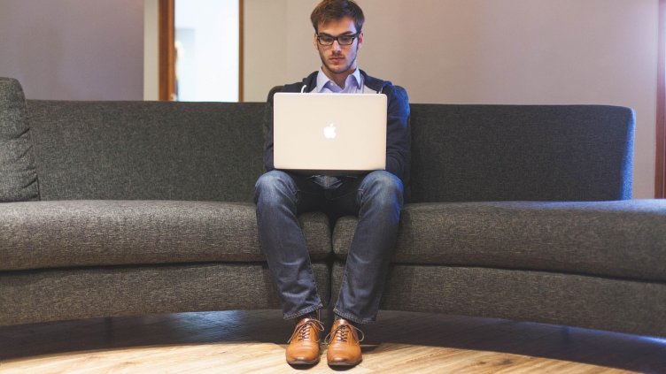 Снимка: Pixabay/StartupStockPhotos