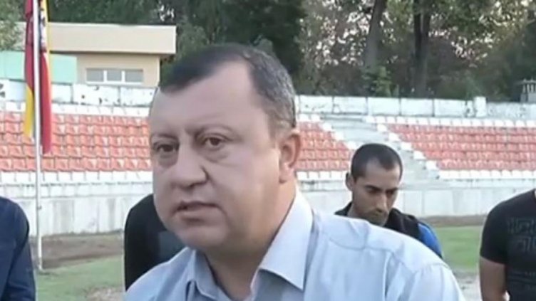 Кметът на Павликени: Една четвърт от футболния ни отбор вече го няма, за съжаление