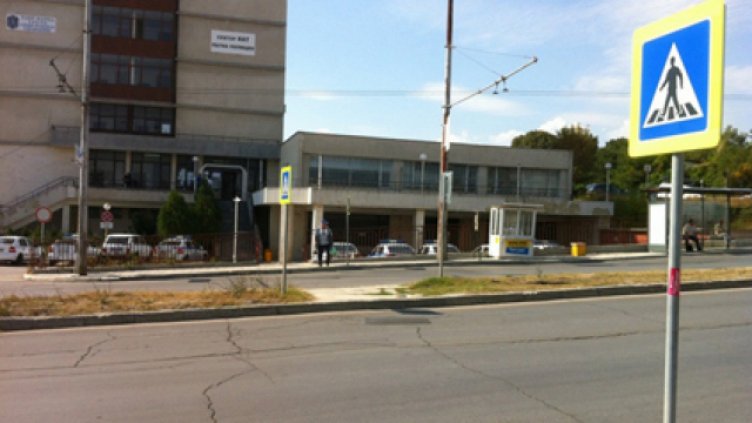 КАТ вече работи с клиенти, токът дойде