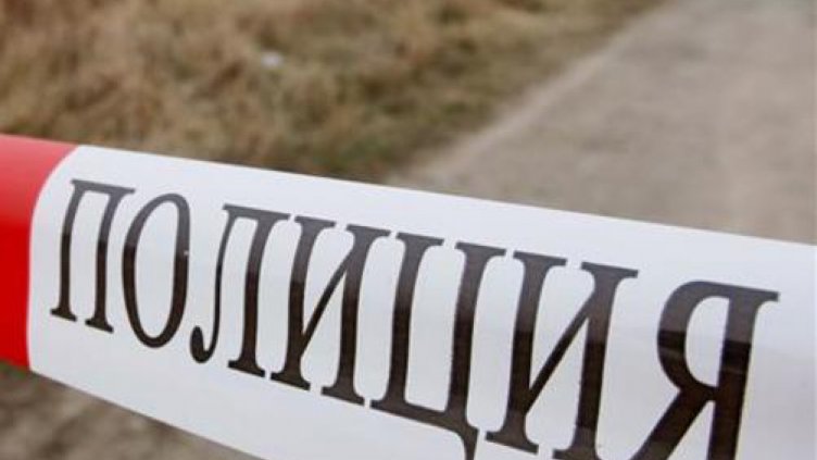 Откриха труп на мъж в "Слънчев бряг"