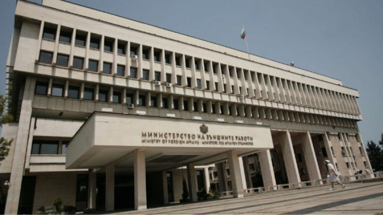 Външно следи ситуацията с инцидента в Мюнстер
