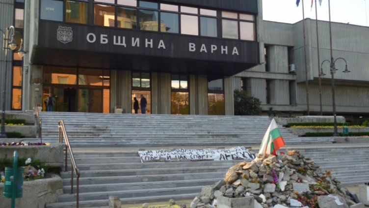 Нора Момчева е новият секретар на община Варна