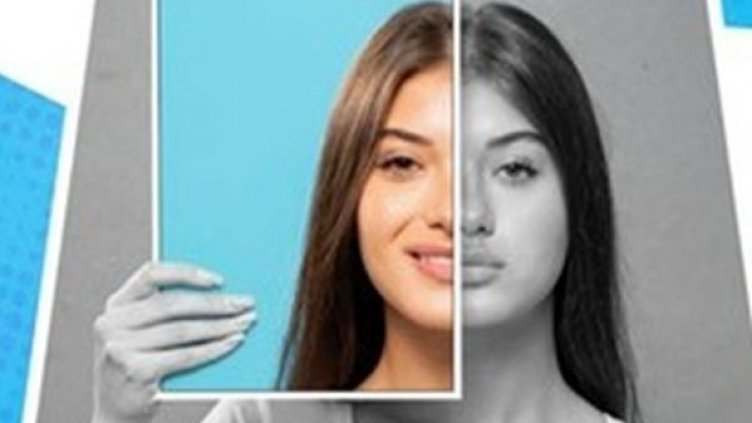 Популярни личности влязоха в уникален проект на "Облеклото" във Варна