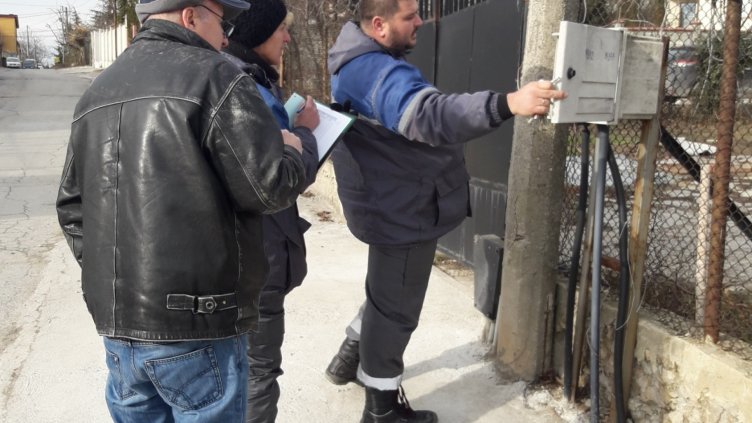 Не откриха нарушения при отчитането на тока