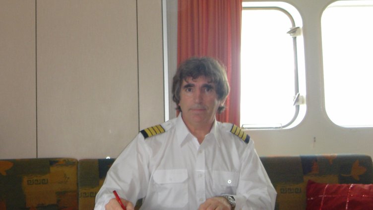 к.д.п. Петьо Христов