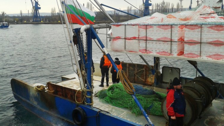 Най-малко 2 месеца риболов в морето за финансиране преработката на риба