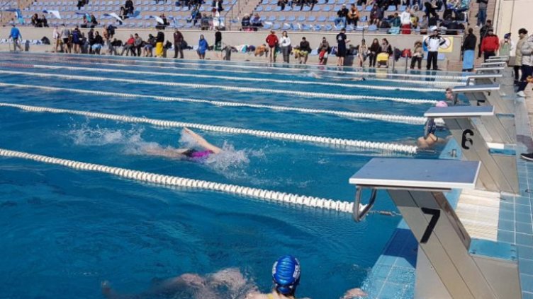 Затвориха плувните басейни във Варна заради коронавируса