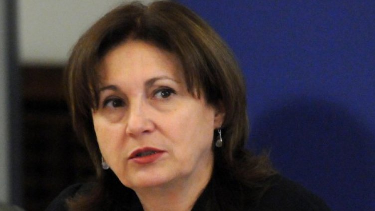 Без компромиси с поведението на депутати, призова Бъчварова