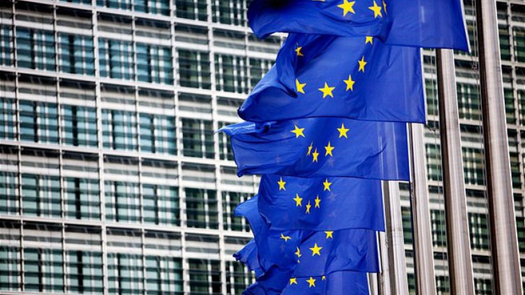 Брюксел вдига глобите на България  