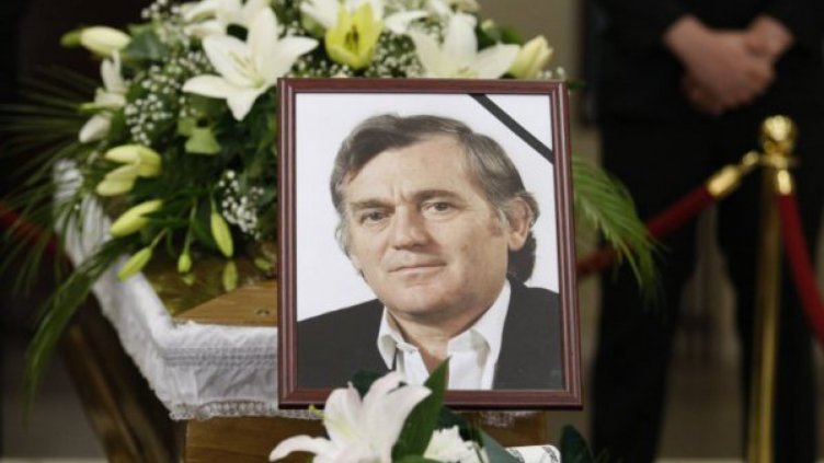 Колеги и приятели се сбогуваха с Тончо Русев