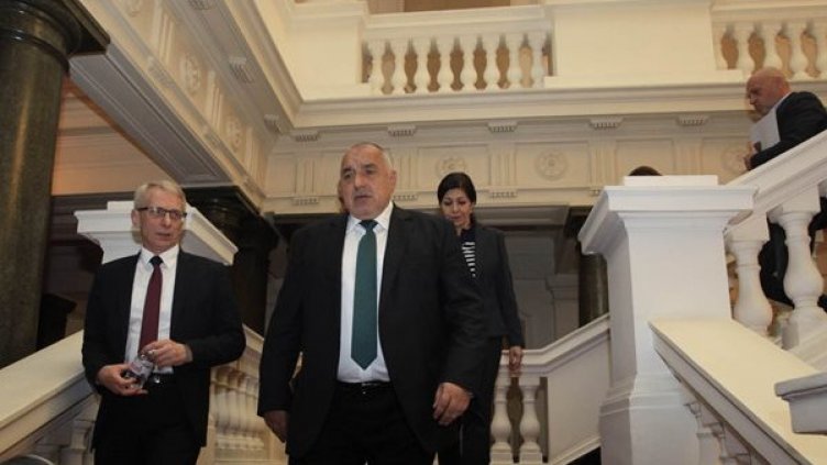 Атанас Атанасов отпада от проектокабинета на ПП - ДБ