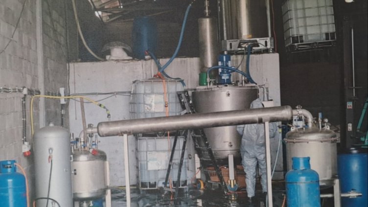 Разкриха голяма нарколаборатория в района на Омуртаг