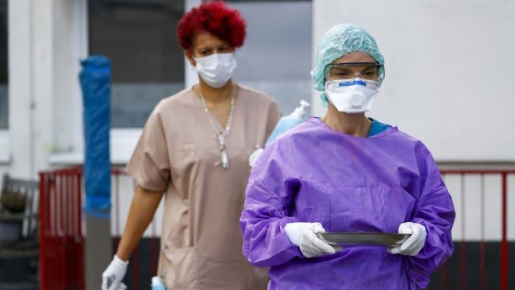 Община Варна подпомага финансово лекарите от COVID-зоните в ДКЦ-та