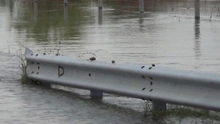 АМ "Марица" наводнена, скоростта ограничена до 40 км/ч