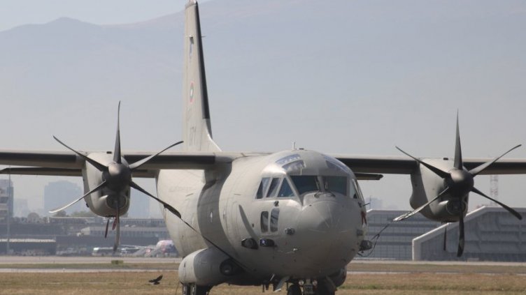 Транспортират прегазеното в Созопол дете с военен самолет в София