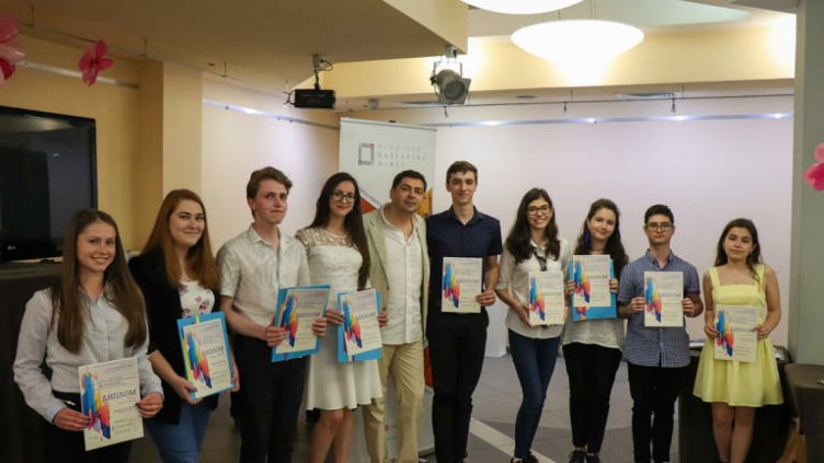 Националният литературен конкурс „Този безкраен свят“ отличи своите лауреати във Варна