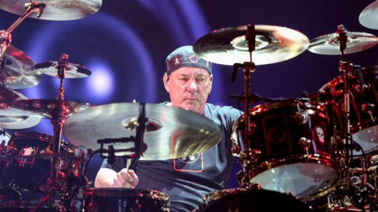 Отиде си барабанистът на Rush - легендарният Нийл Пиърт