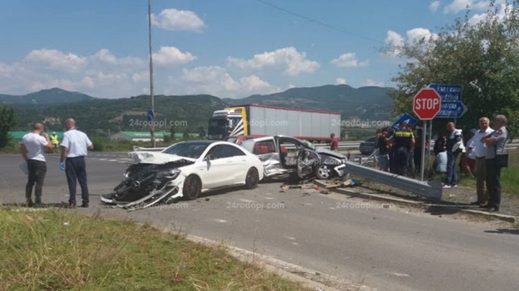 Тежка катастрофа и край Поморие, има ранени