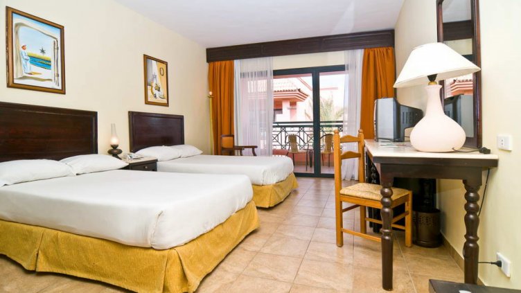 Туристически инспектори ще проверяват отговарят ли хотелите на звездите си